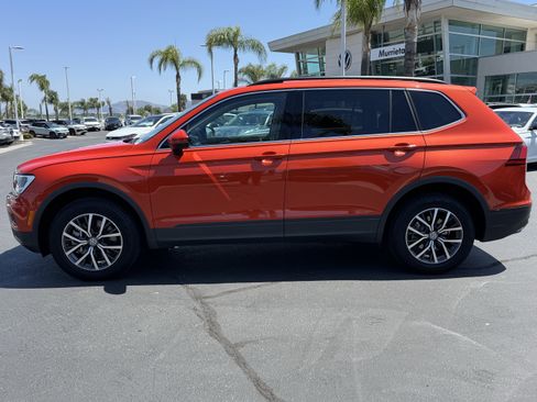 Used 2019 Volkswagen Tiguan SE AWD/4WD image 12