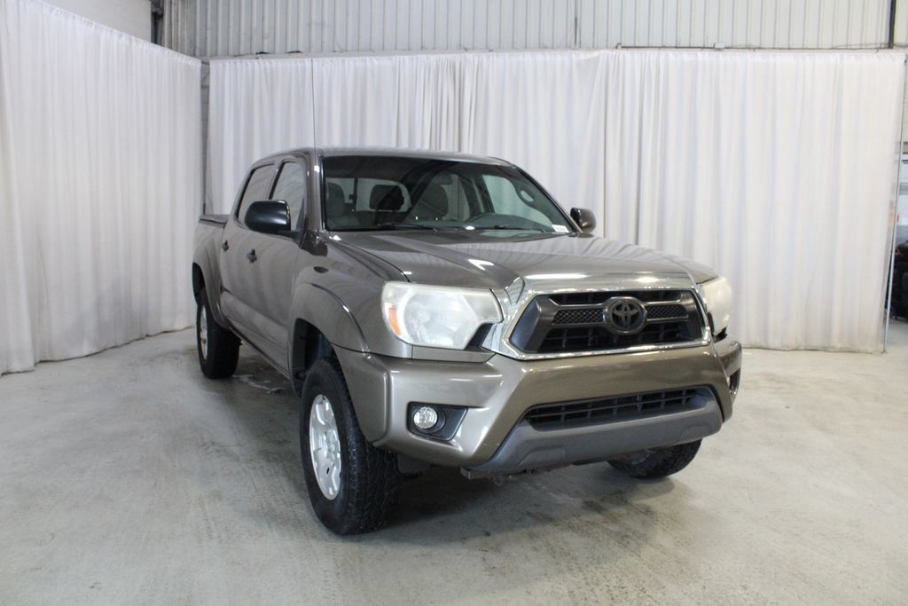 Used 2015 Toyota Tacoma 4x4 Double Cab w/ SR5 Package image 36