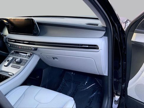 Used 2025 Hyundai Palisade SEL FWD image 17