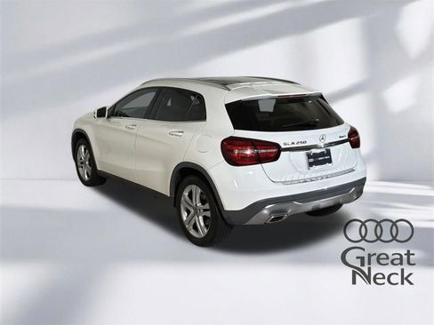 Used 2018 Mercedes-Benz GLA 250 4MATIC image 8
