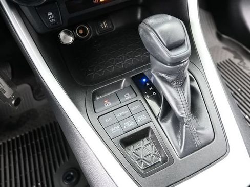 Certified 2023 Toyota RAV4 LE AWD/4WD image 25