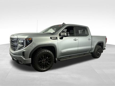 Used 2024 GMC Sierra 1500 Elevation w/ Elevation Premium Package AWD/4WD image 11