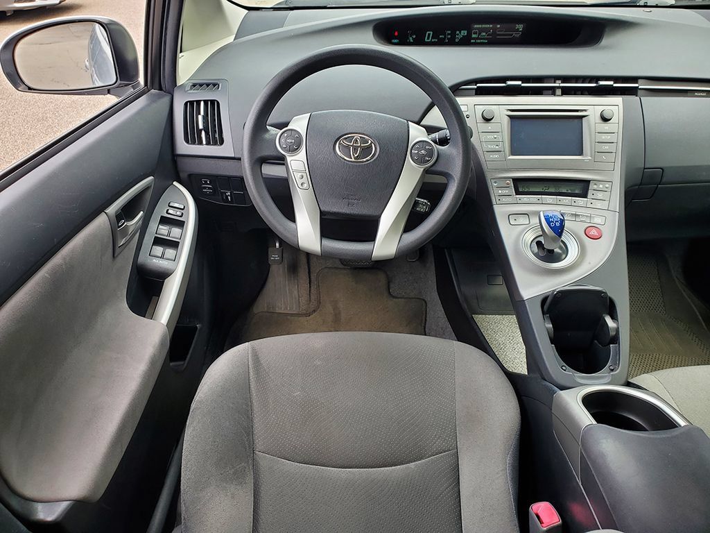 Used 2012 Toyota Prius Two FWD image 8