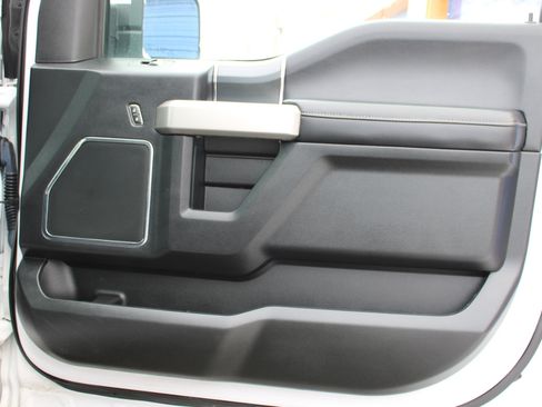 Used 2020 Ford F150 Lariat w/ Equipment Group 502A Luxury image 45