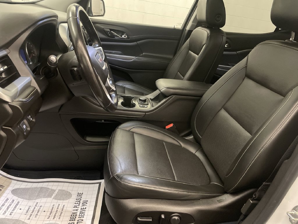 Used 2021 GMC Acadia SLT FWD image 13