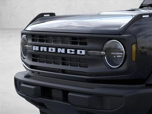 New 2026 Ford Bronco 4-Door AWD/4WD image 19