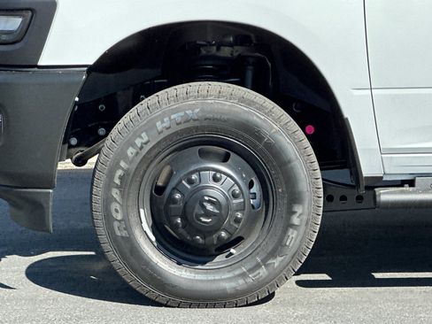 New 2026 RAM 3500 Tradesman image 25