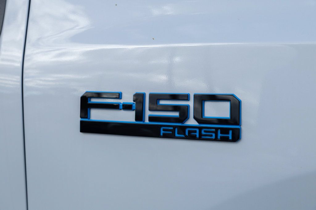 New 2025 Ford F150 Lightning Flash AWD/4WD image 24