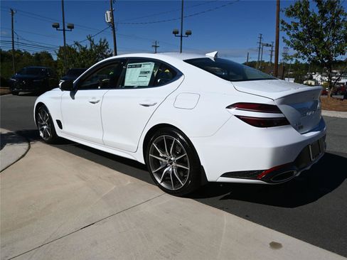 New 2026 Genesis G70 2.5T Prestige image 8