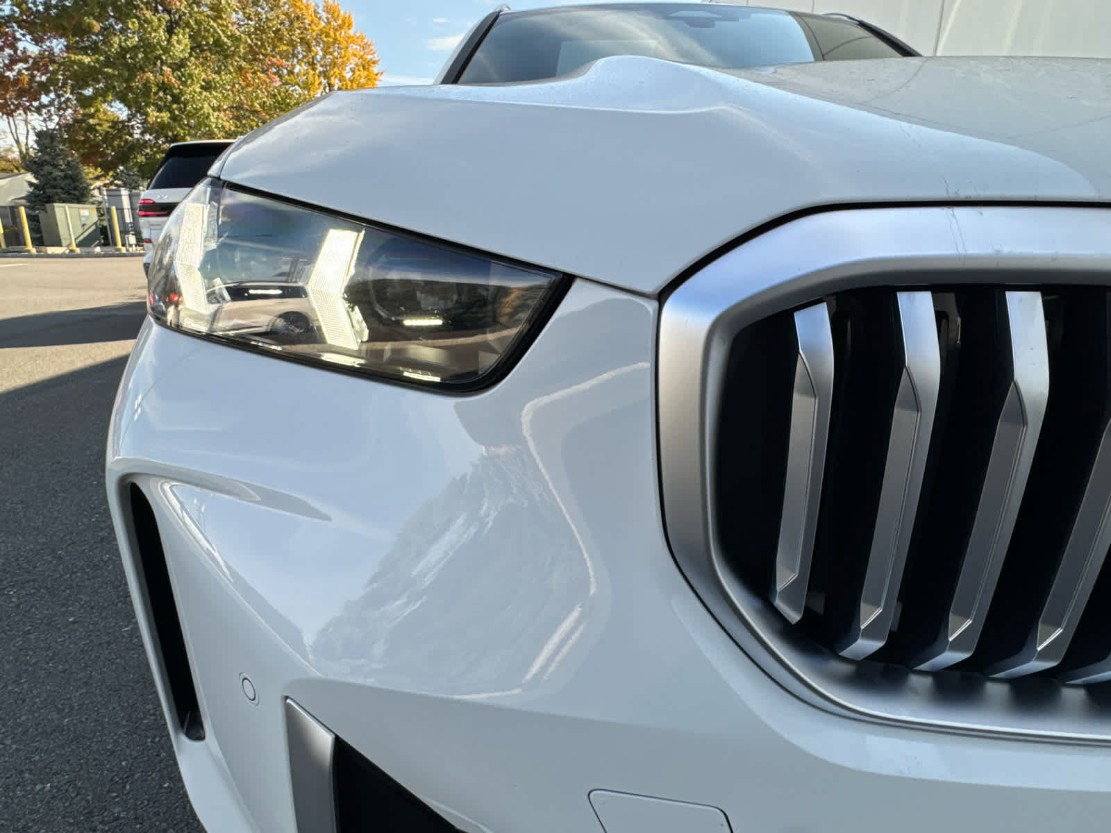 Used 2024 BMW X5 xDrive40i w/ Parking Assistance Package AWD/4WD image 39