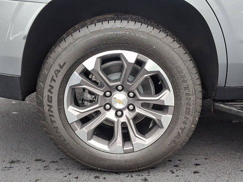 Used 2025 Chevrolet Tahoe LT w/ Comfort Package RWD image 8