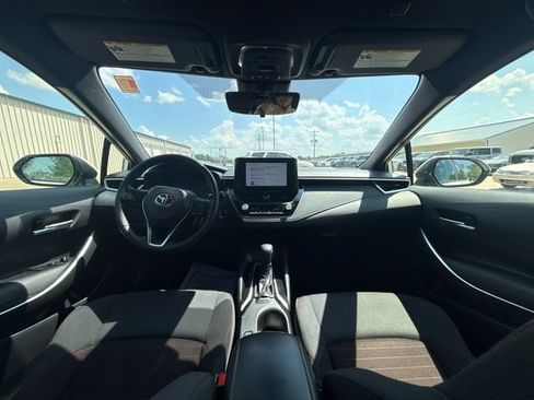 Used 2024 Toyota Corolla SE FWD image 23