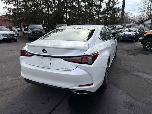 Used 2024 Lexus ES 350 w/ Premium Package image 5