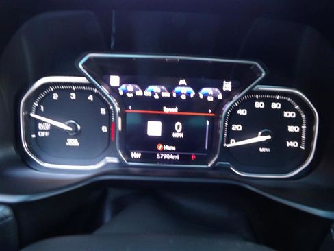 Used 2021 GMC Yukon XL Denali w/ Denali Premium Package image 29