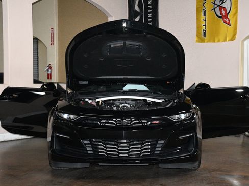 Used 2021 Chevrolet Camaro SS RWD image 87