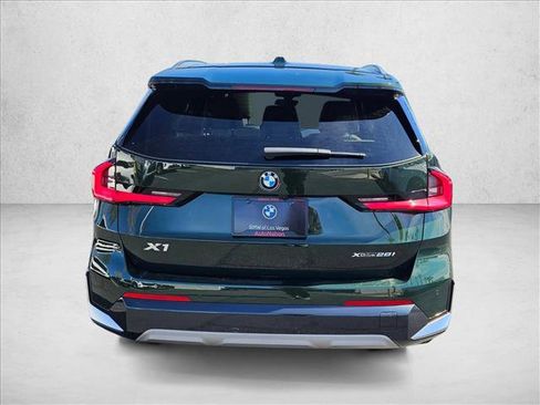 Used 2023 BMW X1 xDrive28i w/ Premium Package image 7