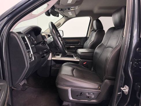 Used 2014 RAM 1500 Laramie AWD/4WD image 10