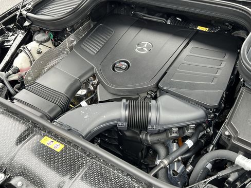 New 2026 Mercedes-Benz GLE 450e 4MATIC image 27