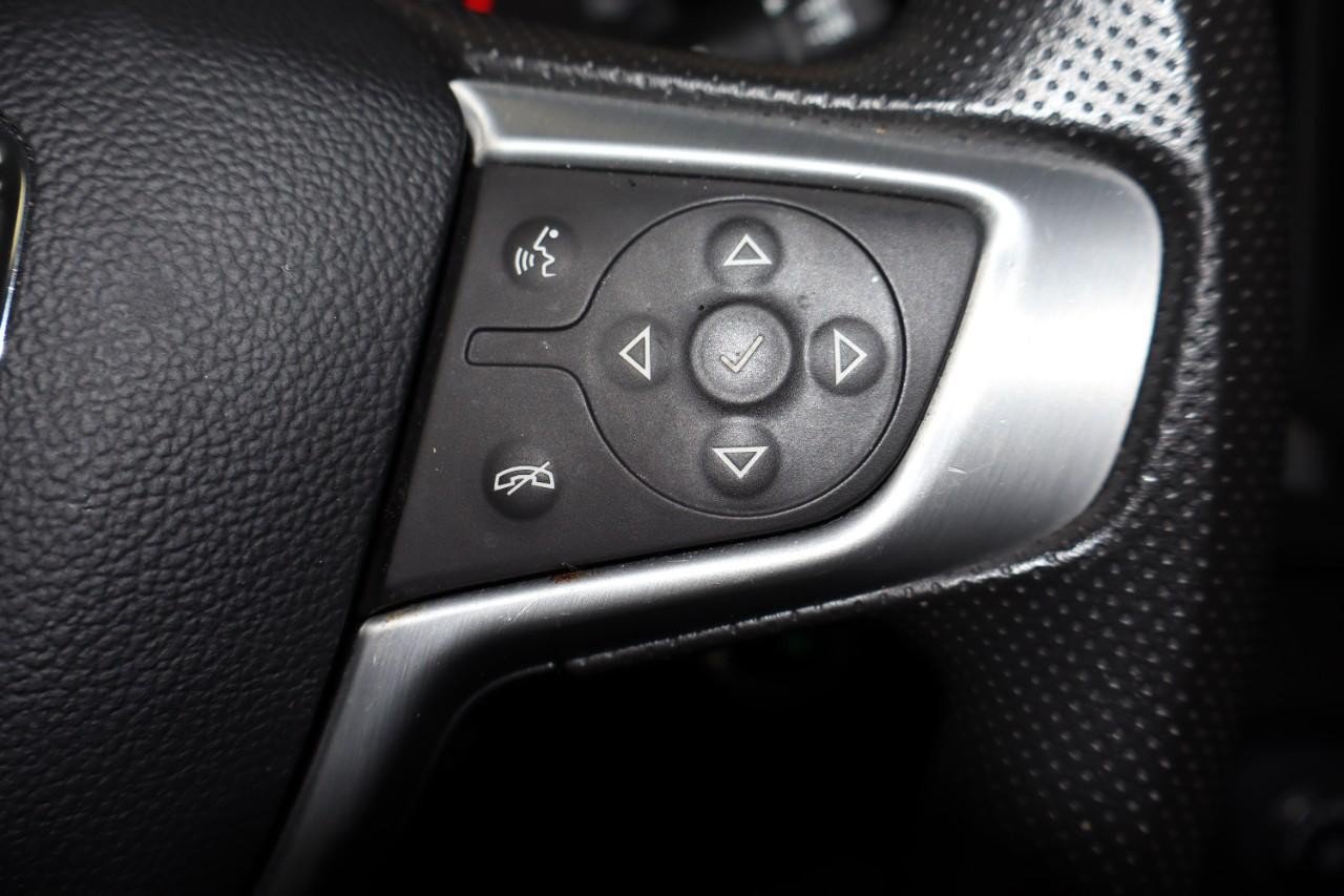 Used 2024 GMC Terrain SLE AWD/4WD image 16