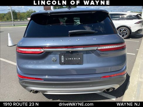 Certified 2022 Lincoln Corsair AWD w/ Equipment Group 101A image 5