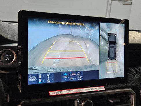 New 2026 Toyota 4Runner 4WD image 18