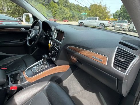 Used 2016 Audi Q5 2.0T Premium image 16