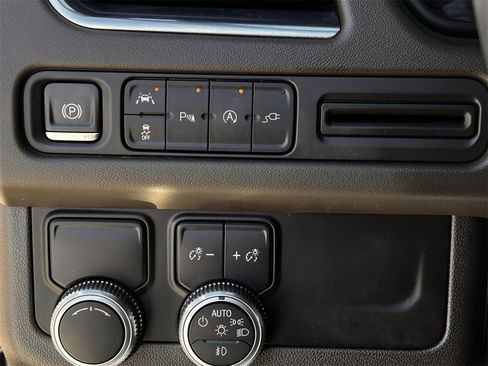 Certified 2021 GMC Yukon SLT image 24