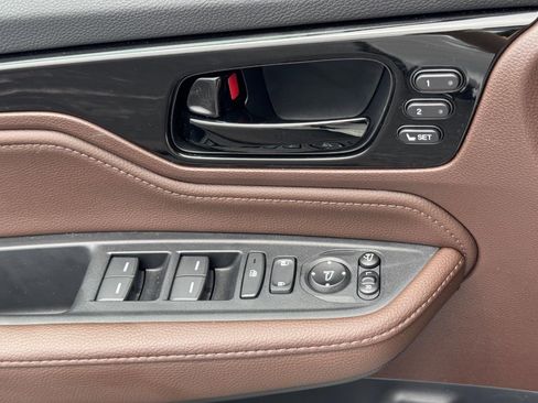 Certified 2026 Honda Odyssey Elite image 28
