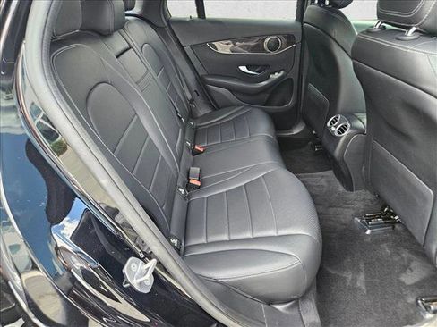 Used 2020 Mercedes-Benz GLC 300 GLC 300 image 19