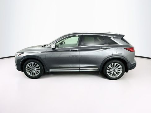 Used 2023 INFINITI QX50 Luxe w/ Accent Package AWD/4WD image 4
