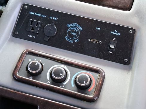 Used 2012 GMC Savana 2500 Extended image 45