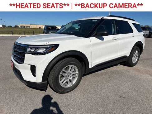 New 2026 Ford Explorer Active w/ Active Comfort Package image 3