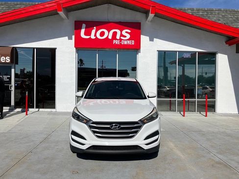 Used 2017 Hyundai Tucson SE FWD image 1