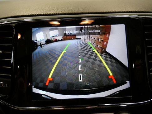 Used 2021 Jeep Grand Cherokee Limited w/ Quick Order Package 28K 80th image 19