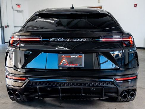 Used 2021 Lamborghini Urus image 7