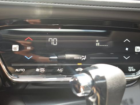 Used 2022 Honda HR-V EX image 18