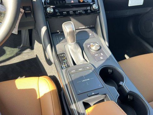 Certified 2024 Lexus IS 300 F Sport RWD image 21