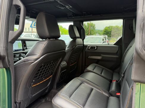 Used 2023 Ford Bronco Badlands AWD/4WD image 22