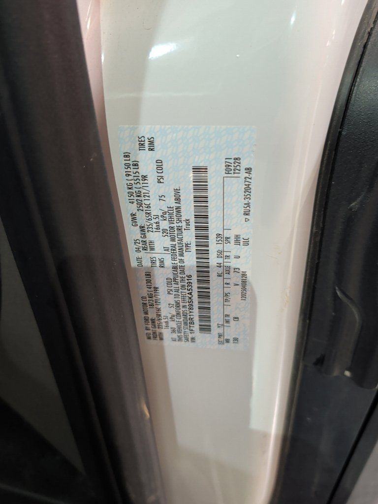 Used 2025 Ford Transit 250 Low Roof w/ Exterior Upgrade Package RWD image 15