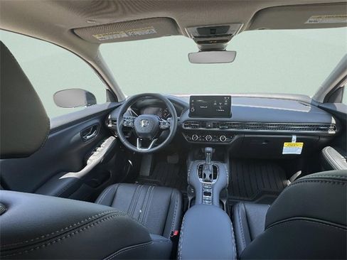 New 2026 Honda HR-V EX-L image 17
