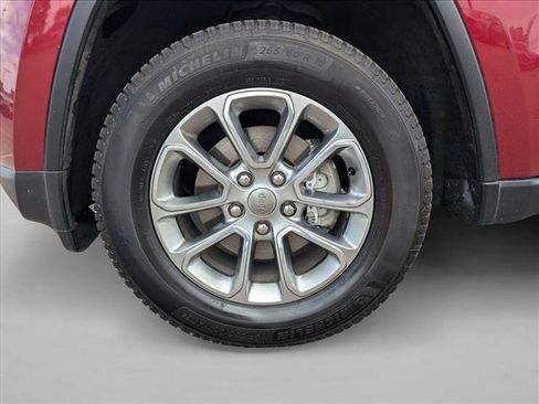 Used 2015 Jeep Grand Cherokee Limited AWD/4WD image 26