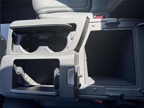 Certified 2025 INFINITI QX80 Sensory image 22