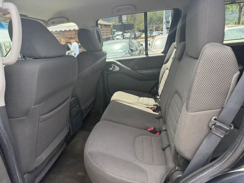 Used 2012 Nissan Pathfinder S AWD/4WD image 13