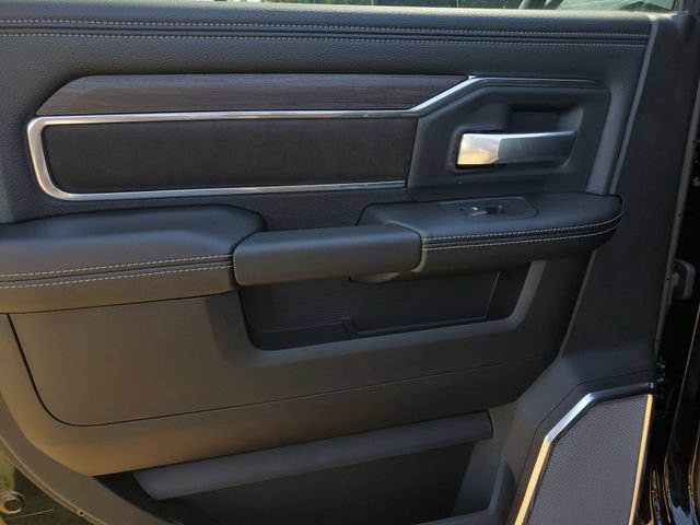 New 2026 RAM 3500 Big Horn w/ Laramie Trim Package AWD/4WD image 18