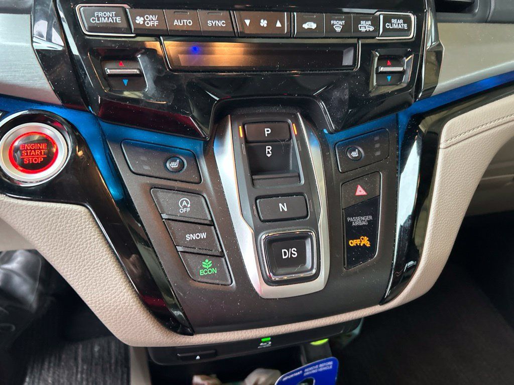 Used 2024 Honda Odyssey Touring image 13