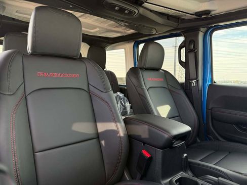 New 2025 Jeep Wrangler Unlimited Rubicon image 20