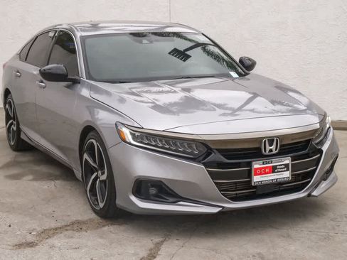 Used 2021 Honda Accord Sport image 3