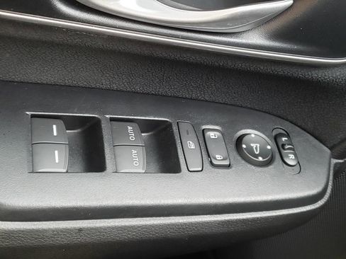 Used 2019 Honda CR-V EX image 29