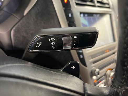 Used 2018 Lincoln MKZ Reserve w/ Technology Package image 17