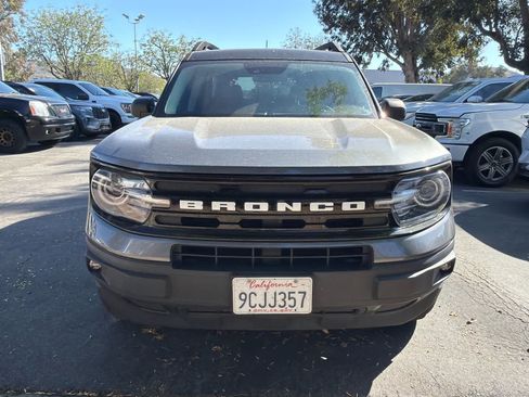 Used 2022 Ford Bronco Sport Outer Banks w/ Tech Package AWD/4WD image 2